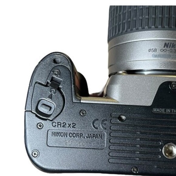 Nikon F75 35mm Film SLR Camera & AF Nikkor 28-80mm 1:3.3-5.6G Lens - Picture 14 of 16